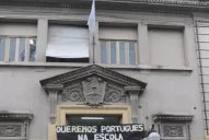 Alumnos de la Escuela Normal defienden la enseñanza del idioma portugués