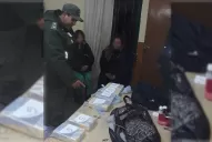 Detienen a mulas que viajaban en ómnibus con siete kilos de cocaína