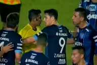 Video: descontento de los jugadores de Atlético con el árbitro