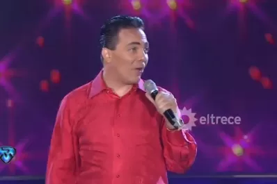 Con dos clásicos, Cristian Castro cerró Showmatch