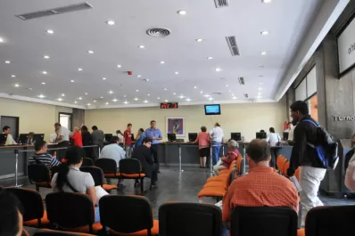 Según el Gobierno, las provincias aún no pueden bajar ni eliminar Ingresos Brutos