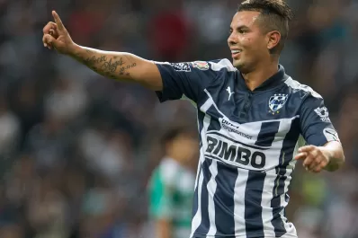 El talentoso volante Edwin Cardona deja al Monterrey para venir a Boca
