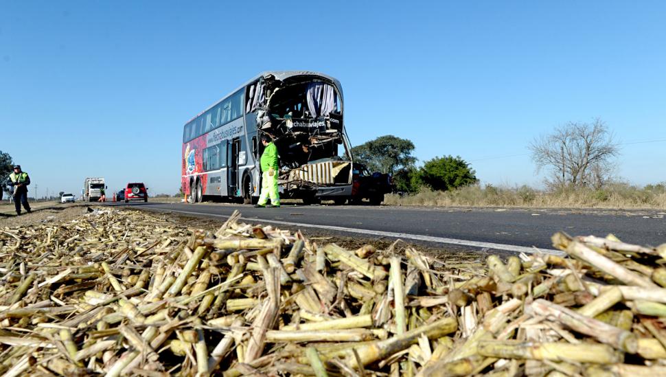 El secretario de Transporte quiere que las rastras dejen de circular de noche