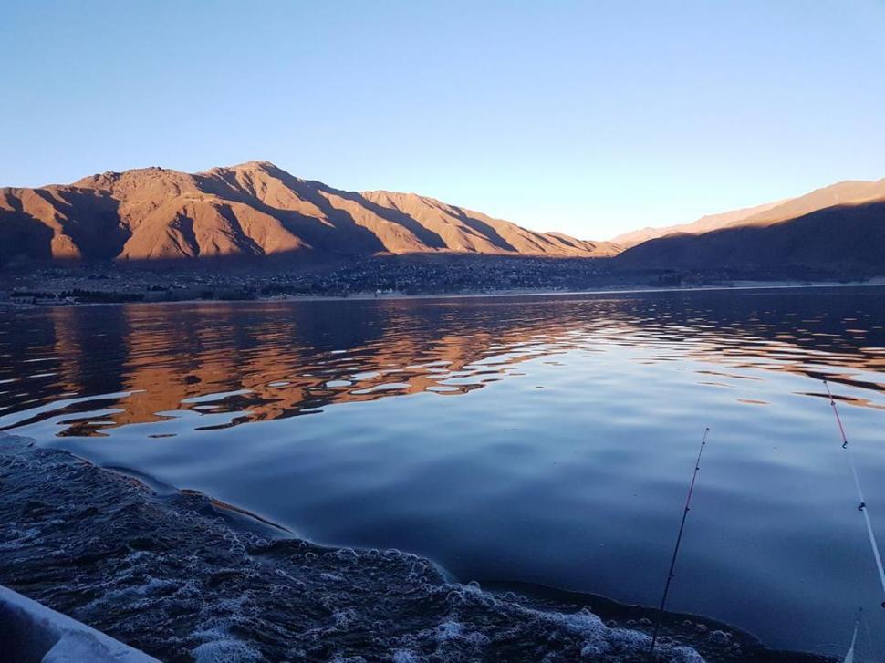 Denuncia por pesca ilegal en La Angostura
