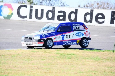 Salvatierra se impuso en la pista, pero fue sancionado por un sobrepaso