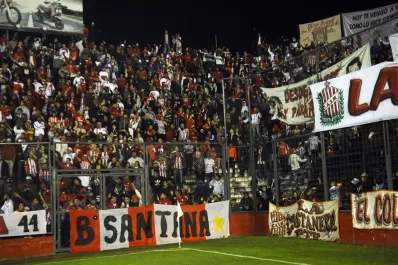 San Martín no tendrá precios promocionales para algunos sectores y los socios no ocultaron su bronca