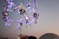 Acrobacias y bailes en las alturas y con la adrenalina a toda velocidad