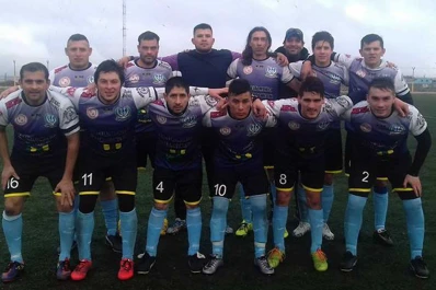 Un tucumano se fue a vivir a Tierra del Fuego, fundó el club Famaillá y ascendió al Federal C