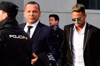 La Liga española rechazó el pago de la cláusula de Neymar: sospecha que hay irregularidades