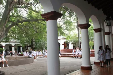 ¿Mixtos o no mixtos? En la Sarmiento afirman que el cambio fue para bien