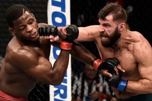 Mirá el nocaut en la MMA que dejó impresionado hasta al mismo presidente de la UFC