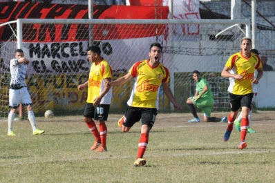 Los Olmos dieron “peras”