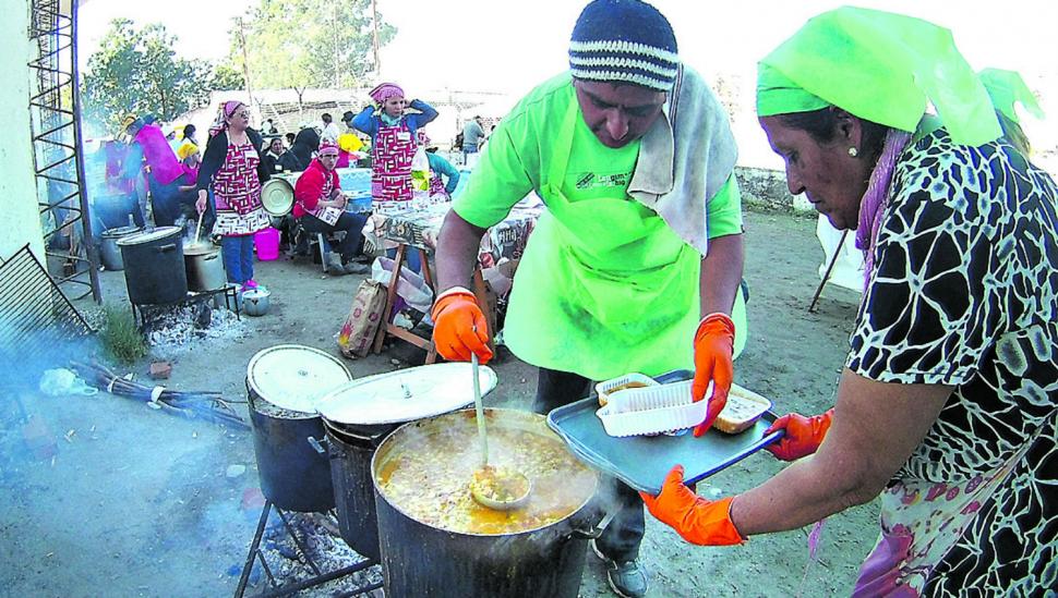 En Concepción se consumieron mil litros de locro