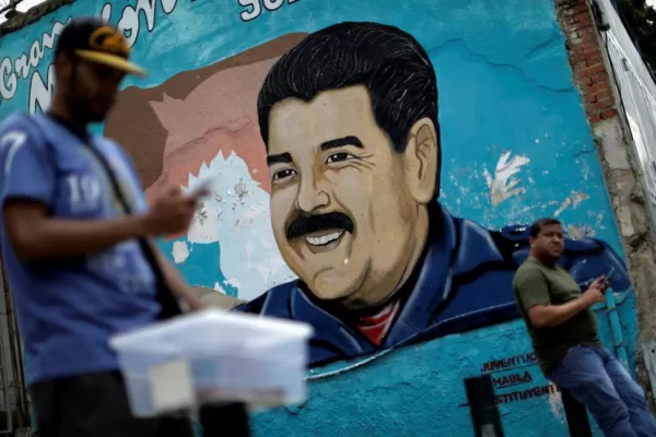 Hackean decenas de sitios estatales y llaman a rebelarse contra Maduro