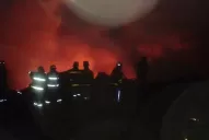 Video: así fue el incendio que consumió el aserradero de calle Asunción