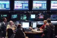 El mercado festeja el resultado de las PASO: la Bolsa subió un 4,4% y el riesgo país cayó casi el 6%