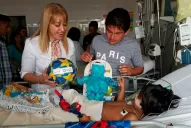 Los jugadores de Atlético sorprendieron a los chicos del Hospital de Niños