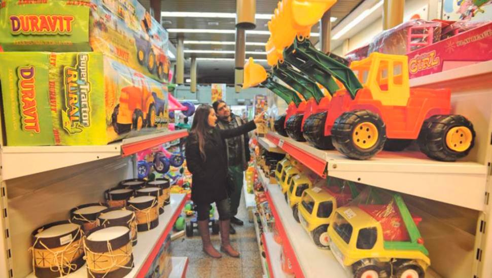 Día del Niño: entusiasmo en el comercio por la venta de juguetes, que ya creció 5%
