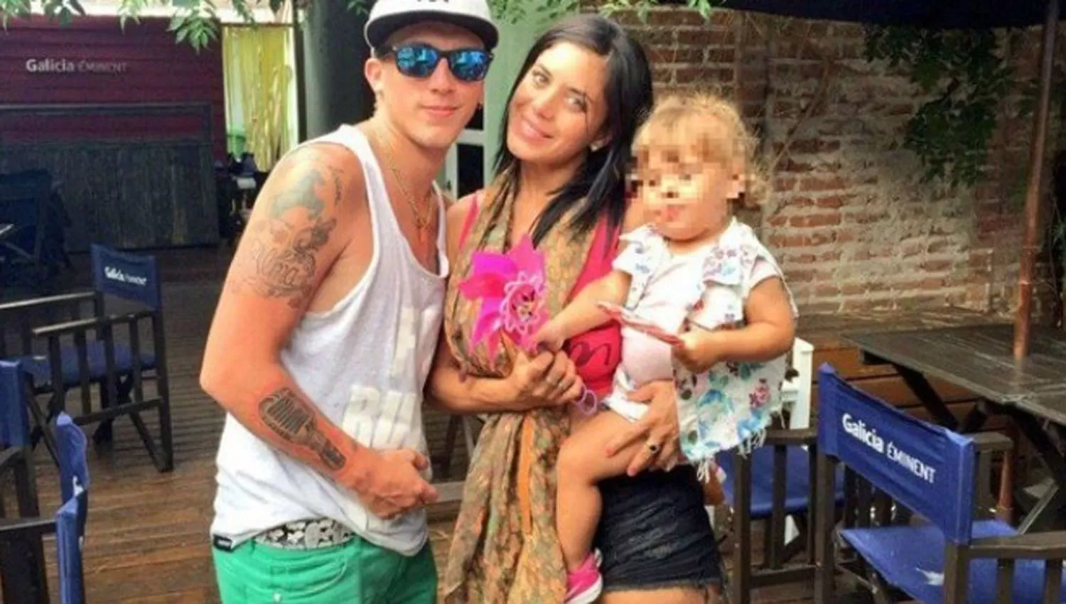 EN PROBLEMAS. El Polaco con su ex pareja Valeria Aquino y la hija de ambos.FOTO TOMADA DE DIARIOSHOW.COM