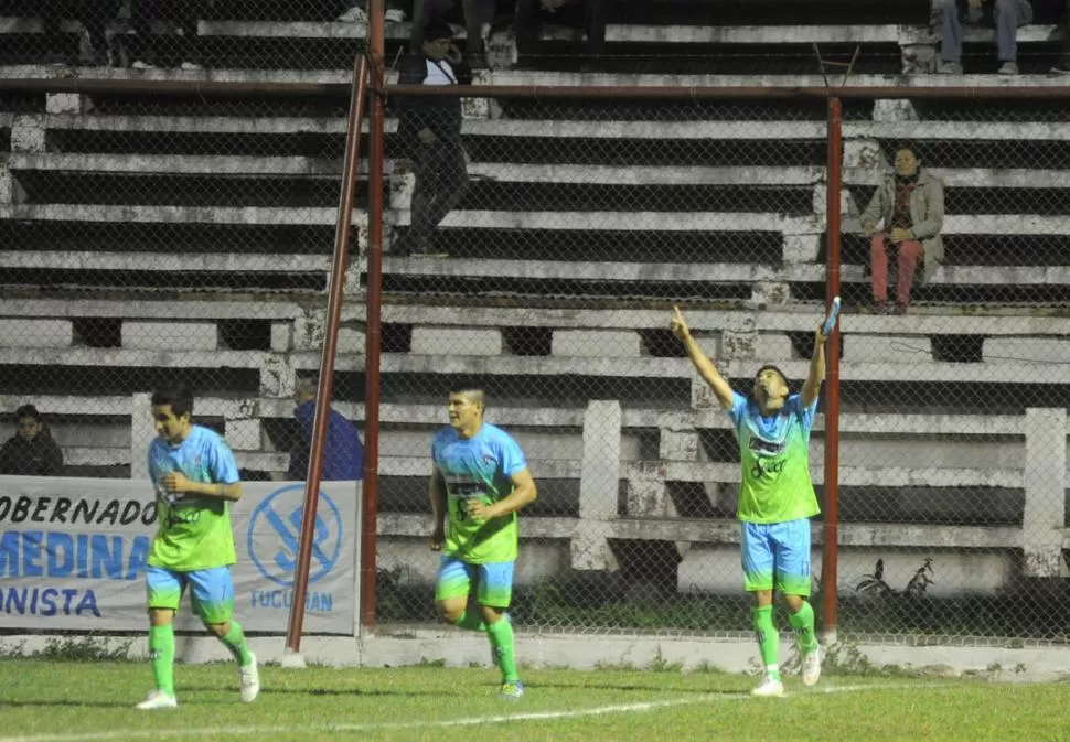 ALIVIO. López marcó el segundo gol del “Marino” y lo festeja con los ojos al cielo. la gaceta / foto de Antonio Ferroni