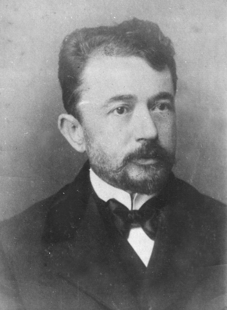 FABIO LÓPEZ GARCÍA. Rechazada en 1878 su tesis doctoral, confeccionó otra en un día 