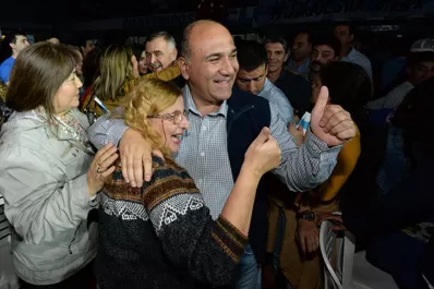 Manzur minimizó el debate por la revisión de la ley que prohíbe difundir el patrimonio de los políticos