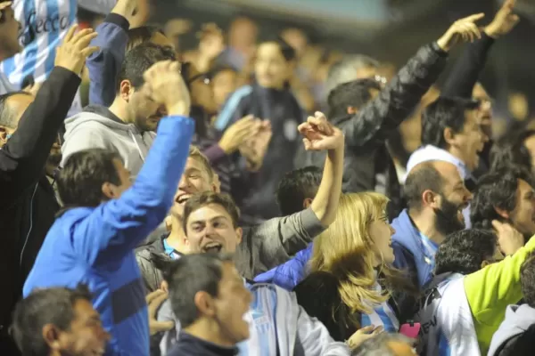 Los hinchas decanos dieron bandera verde al “Ruso” Zielinski