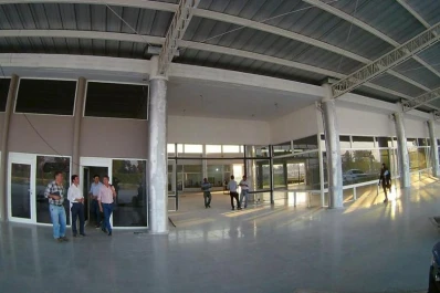 En Concepción, la terminal tendrá 15 andenes y una sala de espera con forma de “pecera”