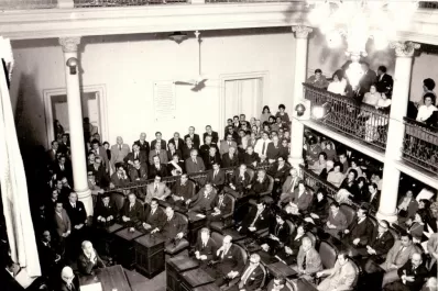Declaraciones juradas: “en 1973 la provincia buscó la ética pública, no el secretismo”