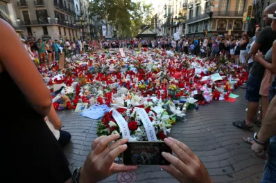 Con la muerte de una alemana, suman 16 las víctimas del atentado en Barcelona