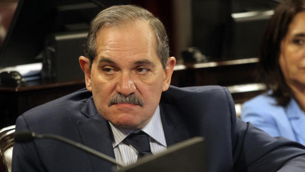 Según su declaración, Alperovich vive con $ 264.000 por mes