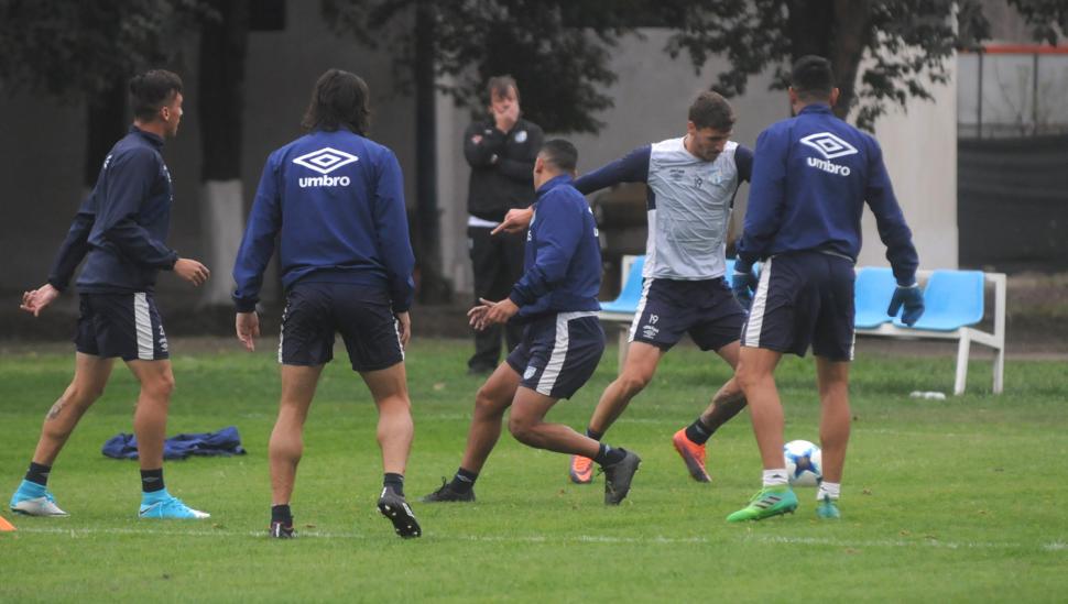 Luego de la copa, Atlético debuta en la Superliga