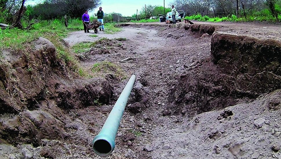 Inundados del sur exigen más obras y menos peleas políticas