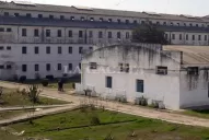 Se levantó la huelga, pero la calma aún no llega al penal de Villa Urquiza