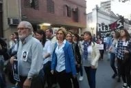 Beatriz Rojkés participó de la marcha por Santiago Maldonado en Tucumán