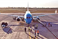 Macri inauguró la pista y dejó reclamos a Manzur