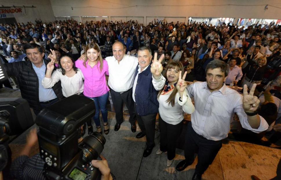 EN RANCHILLOS. El jueves, viernes y ayer, el oficialismo celebró actos de campaña en las tres secciones electorales. twitter @OsvaldoJaldo