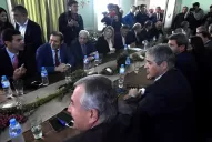 A los gobernadores no les sobra ni el dinero ni el tiempo