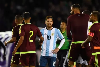 ¿Cómo Messi va a jugar con esos burros?