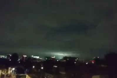 ¿Qué son las extrañas luces que se vieron durante el terremoto en México?