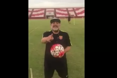 El reclamo de Maradona: Macri, largá a Maldonado