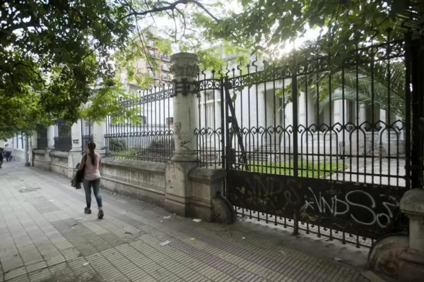 Casa Sucar: Alfaro reclama por la demora en declarar de interés la cuadra