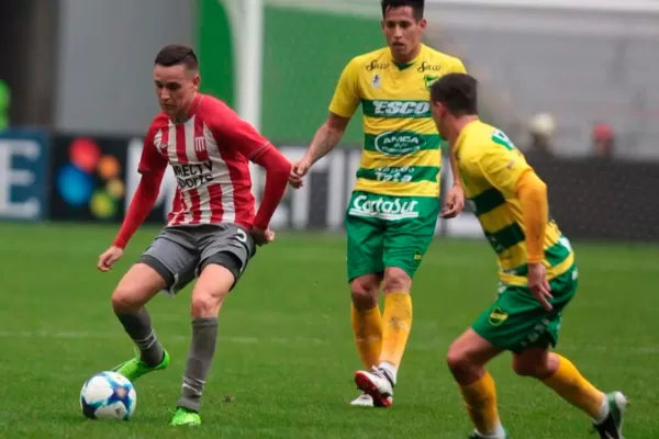 Estudiantes manejaba el juego, pero Defensa y Justicia acertó en la red