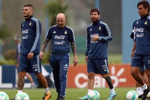 Dybala confesó que se le hace difícil jugar con Messi