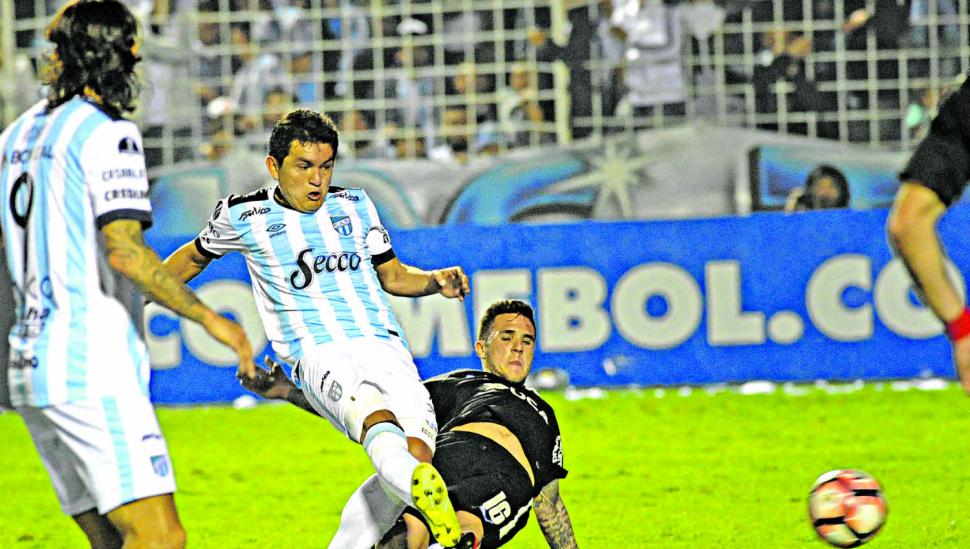 Atlético va por otra histórica noche de copa