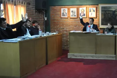 Aranda ganó en la Justicia, pero debe superar un escollo en el Concejo para ocupar la banca