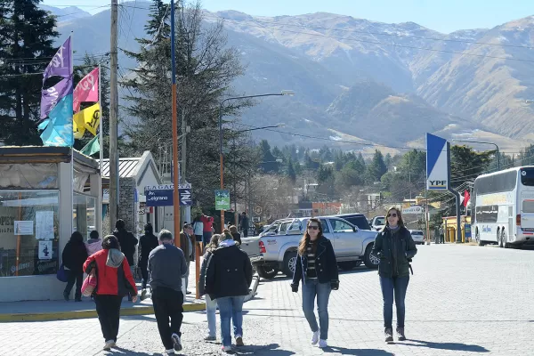 Diputados aprobó un proyecto de ley para que haya tres feriados puentes anuales
