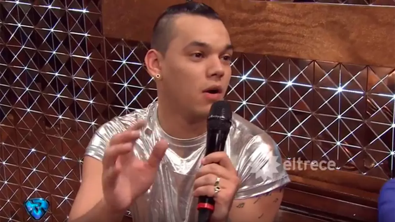 Brian se mostró nervioso en la previa de su performance.