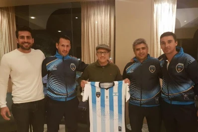 “Tucumán debe tener un estadio a la altura de su gente”, dijo Olarticoechea