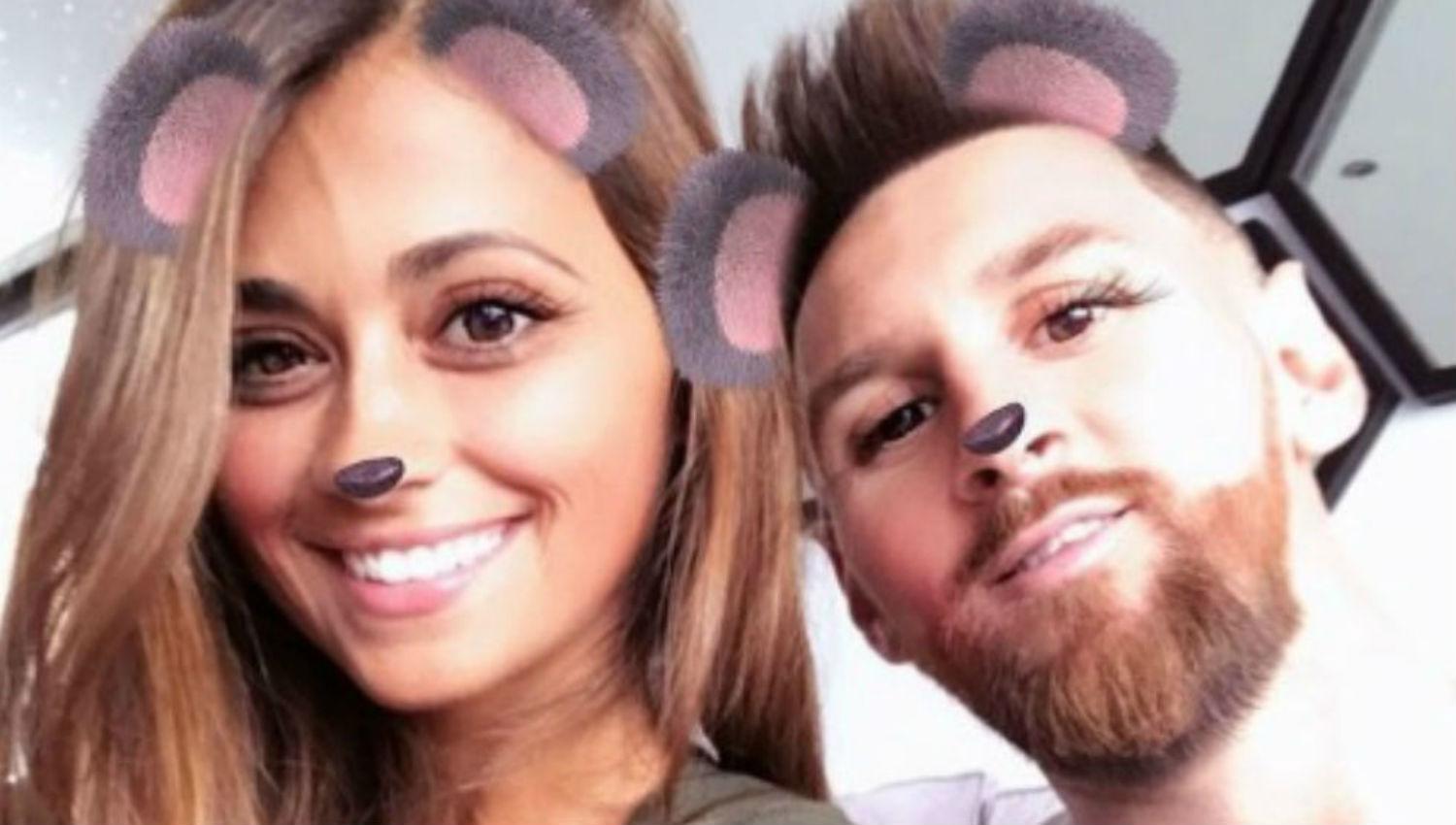 EN LAS REDES. La pareja se divierte en las redes sociales con una app que les permite 'convertirse' en animales y criaturas de animación.